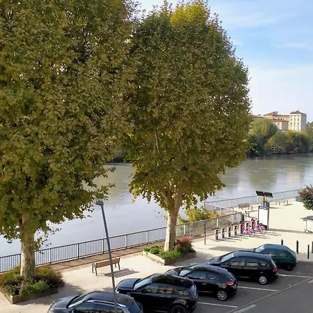 L'isere Depuis Les Quais Romanais *